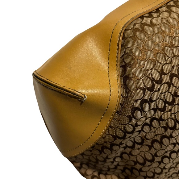 Coach Signature Logo Canvas Purse - Picture 9 of 16